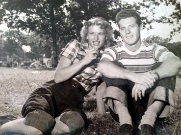 Obituary of Dorothy J Harvey