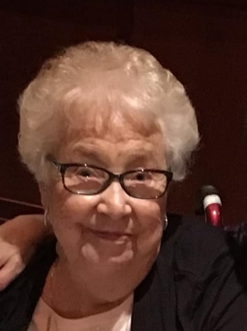 Obituary of Lois Elaine Connors