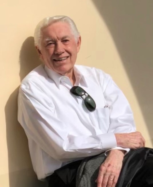 Obituario de Robert "Bob" Leathers