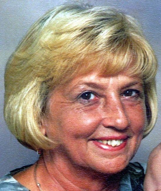 Obituary of Phyllis Wright