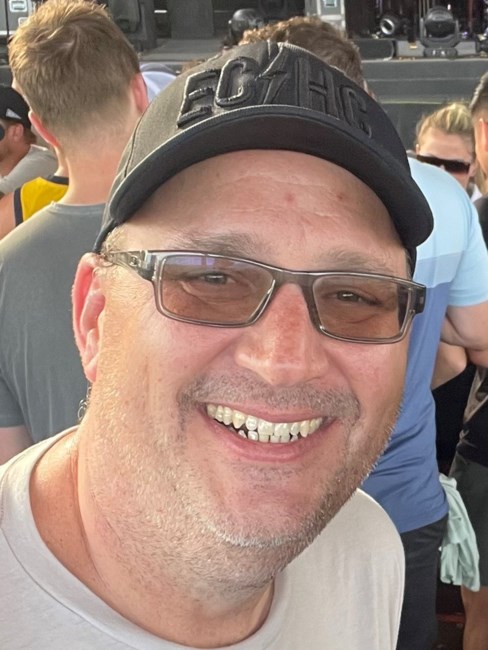 Obituary of Kevin M. Van Housen