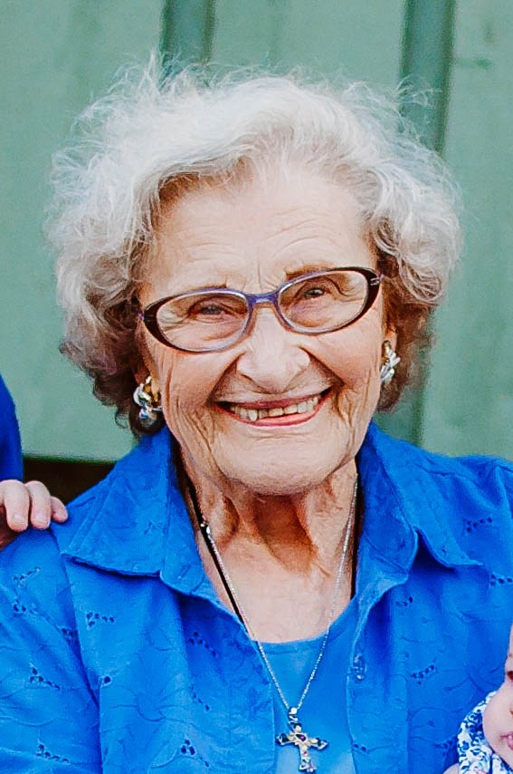 Obituario de Elva Janet Becker