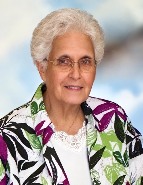 Obituary of Mary L Daukas