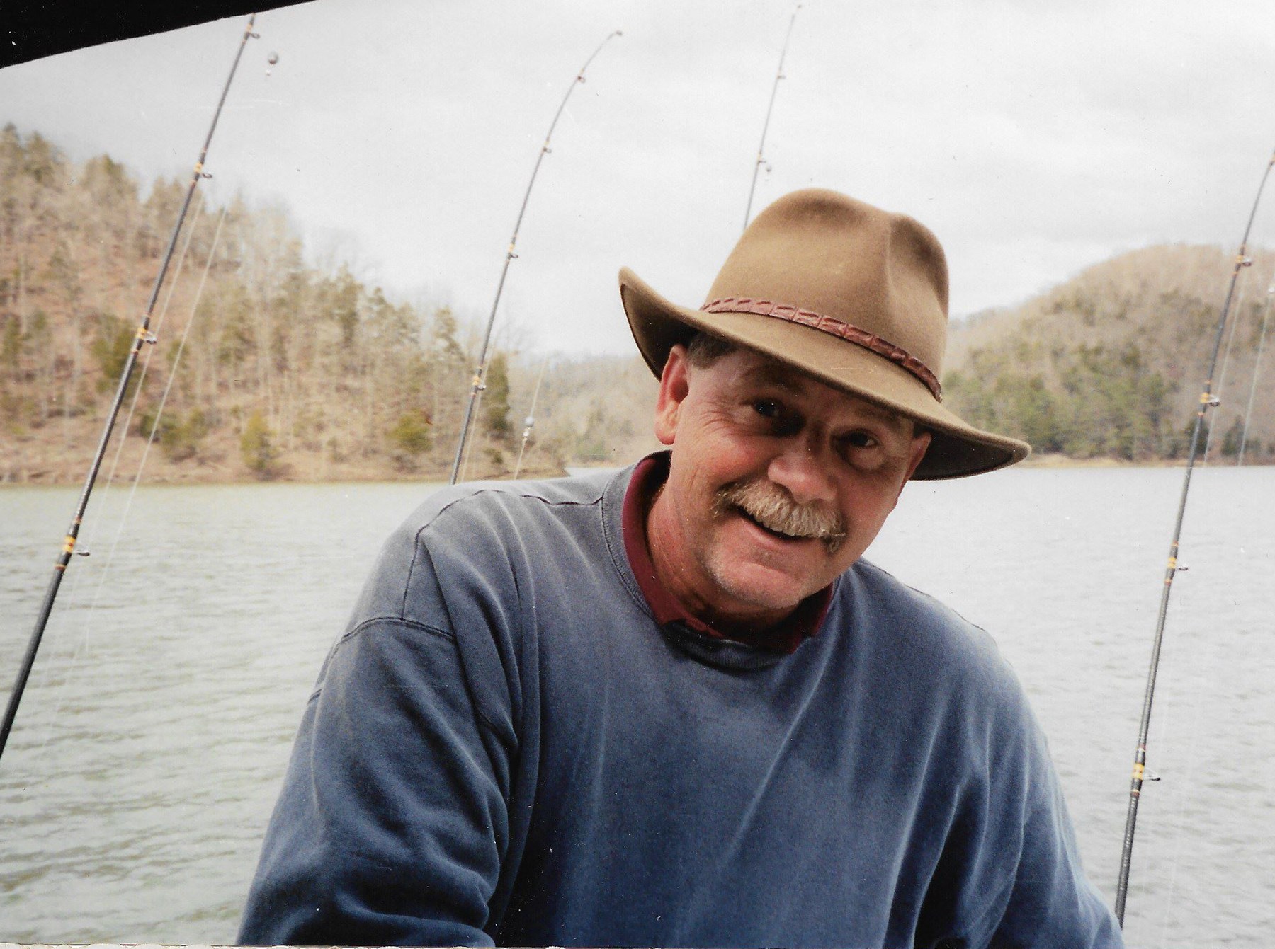 Obituary of Frank Donald Matthews