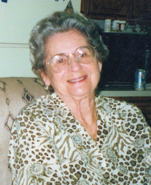 Obituary of Mercedes P. Fernandez