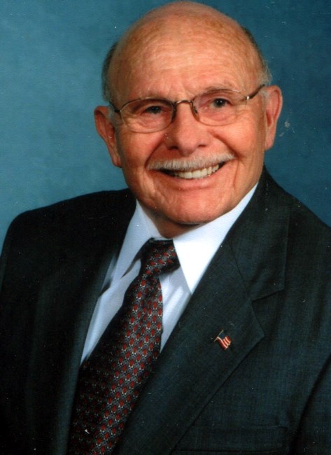 Obituary of Paul Clinton Walker