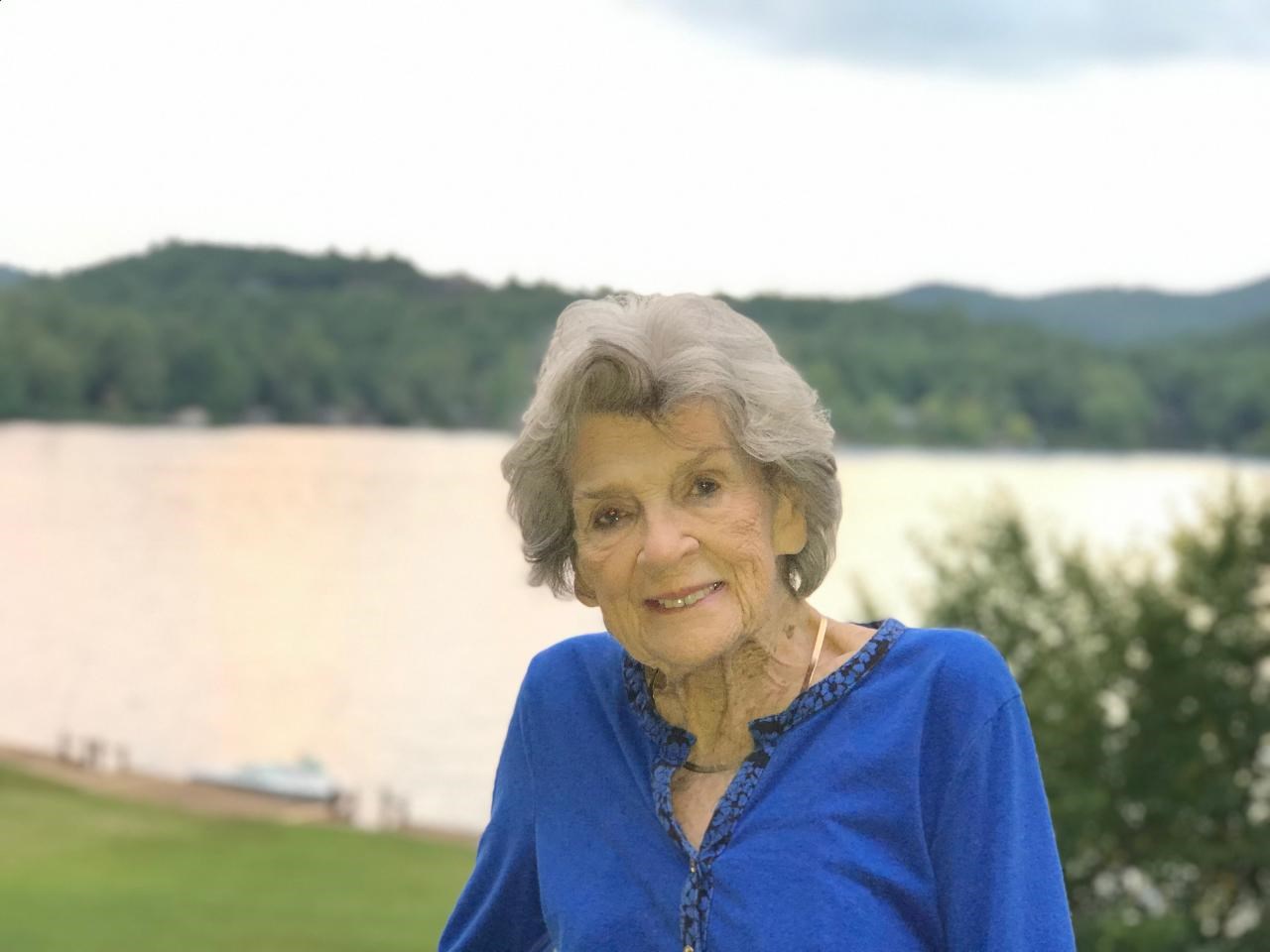 Obituary of Barbara Marie  Abernethy  Whitehead