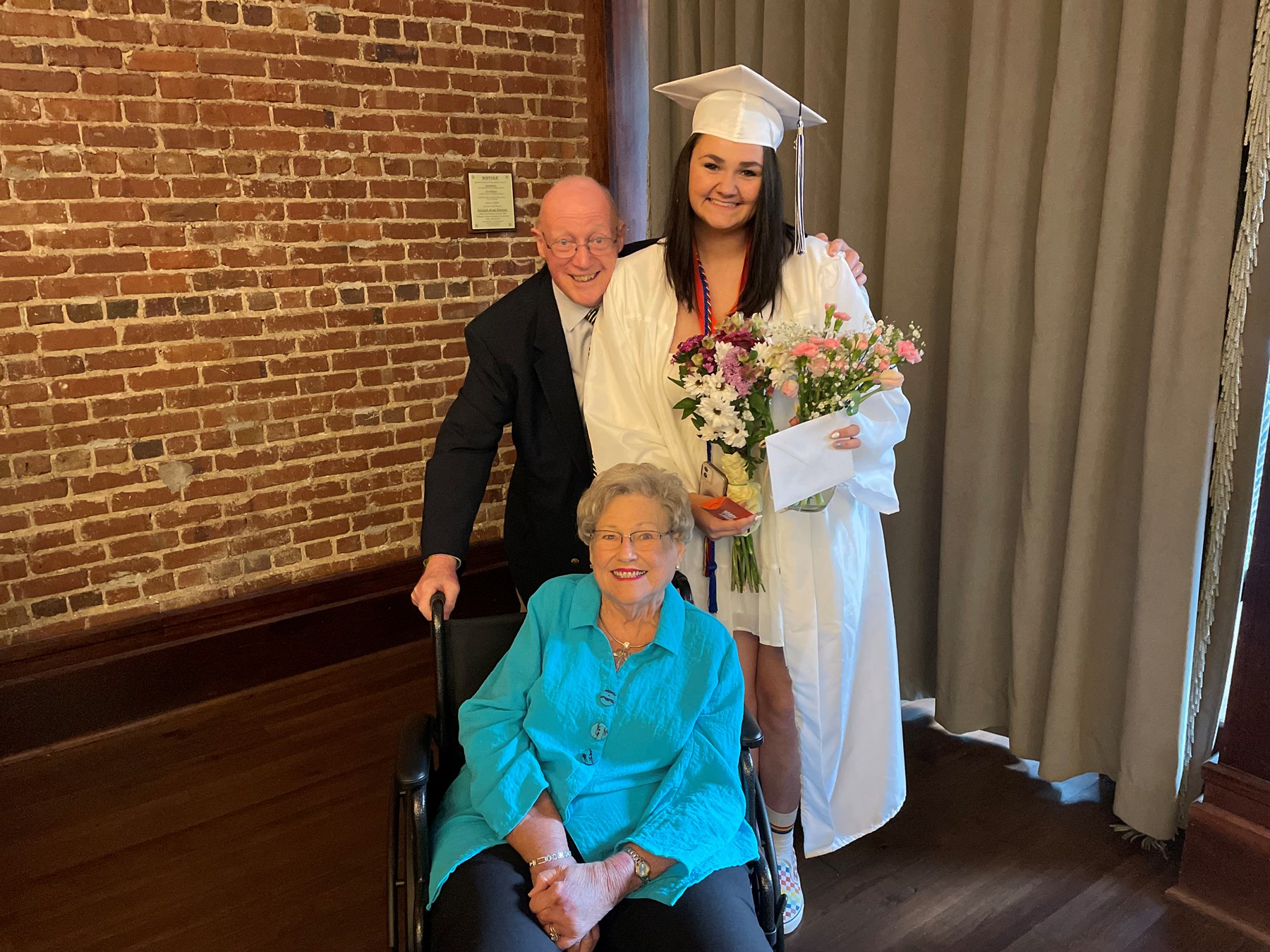 Obituario de Carnice "Connie" Parker Olinger