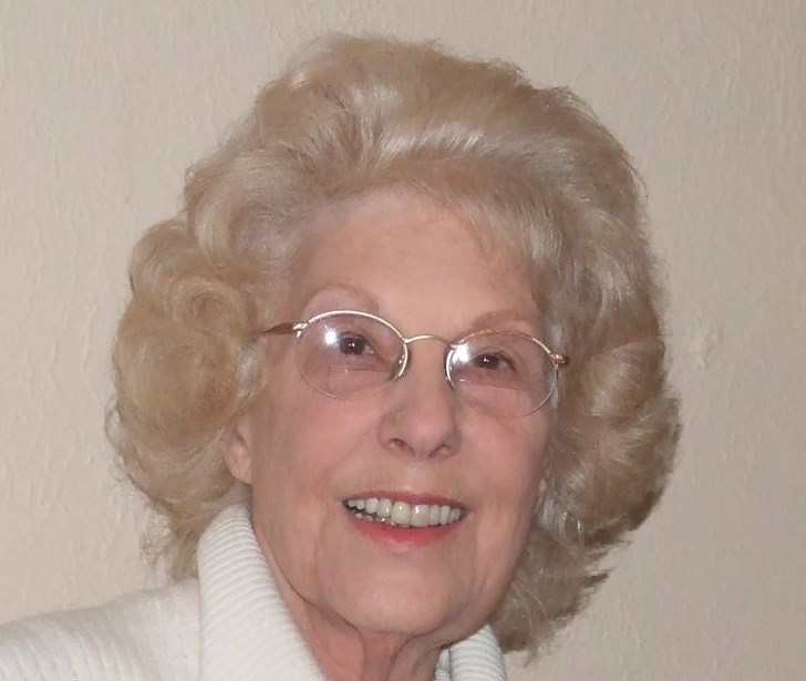 Obituario de Janet D. Young