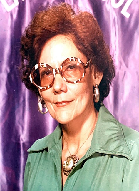 Obituario de Helga T. Munoz