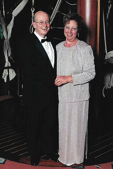 Obituary of Nancy Vernon Whitman