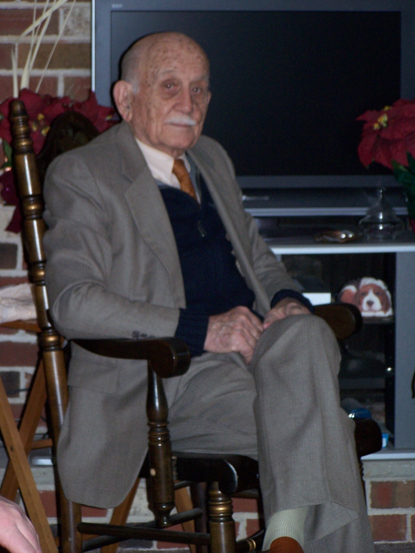 Obituary of Ray V Mihailovich