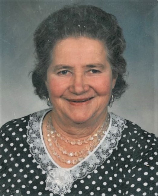 Obituary of Elfriede Wolske