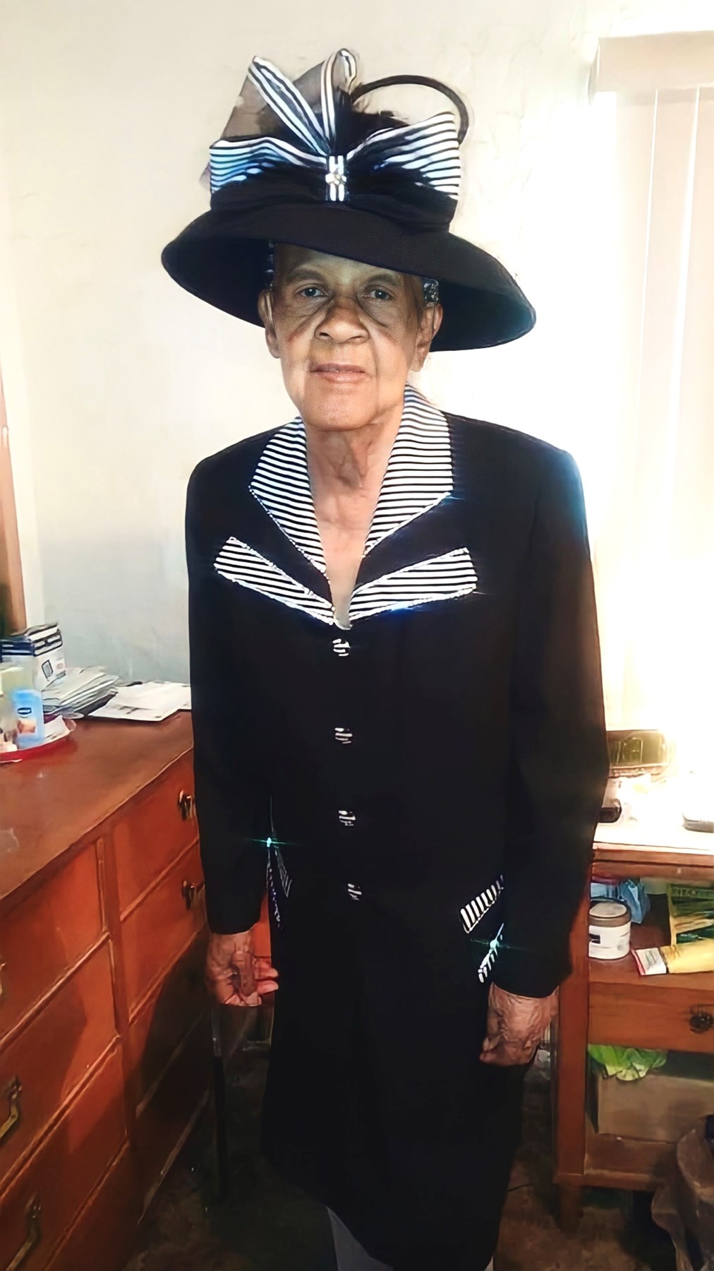 Obituary of Elnora Edwards