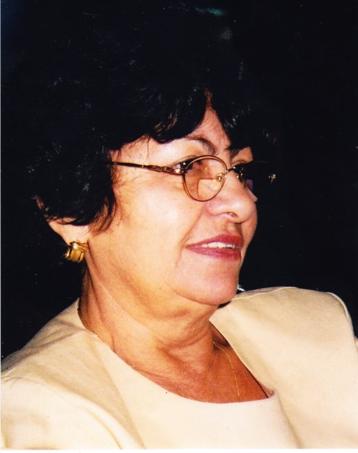 Obituary of María V. "Yuyin" Hernández de Corchado