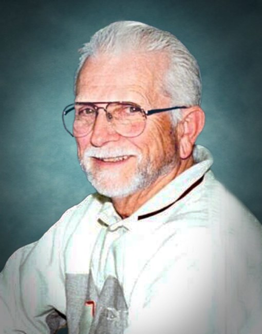 Obituary of Robert R Kuykendoll