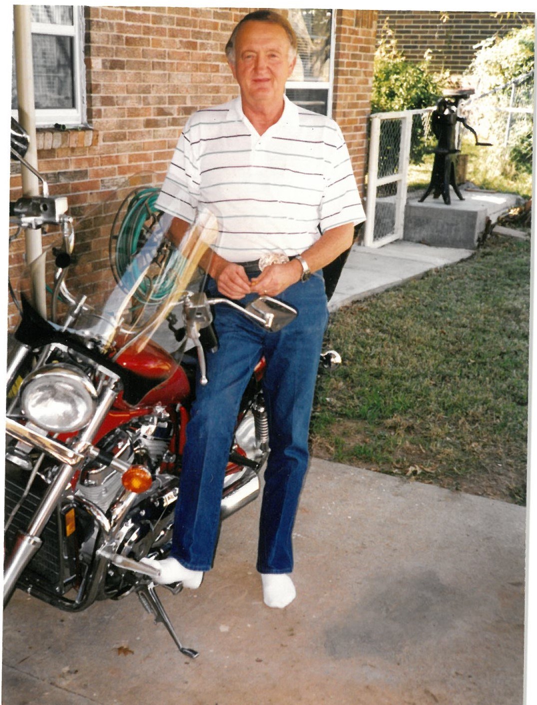 Obituary of Willard A Graham