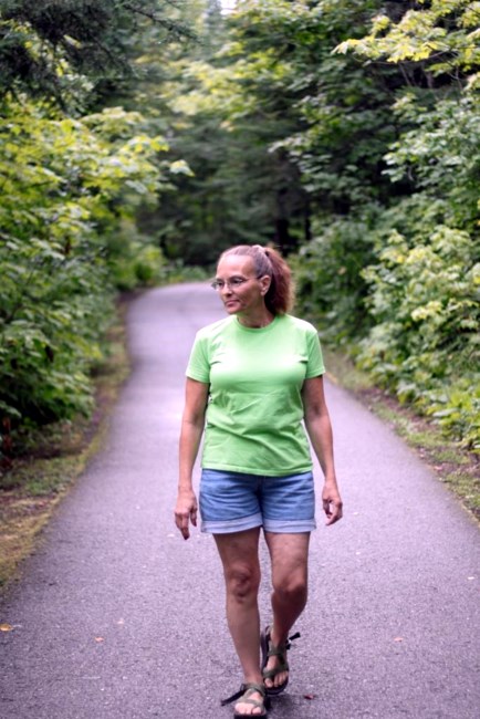 Obituary of Julie Acacia Strong