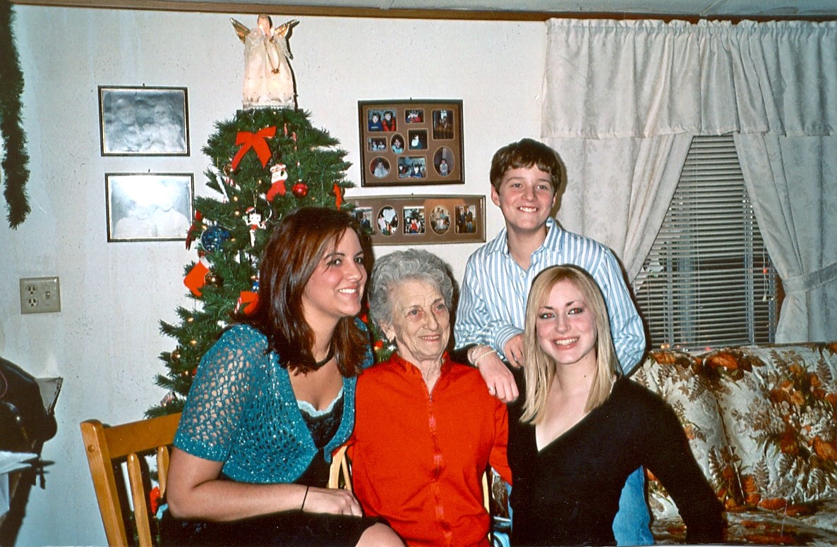 Obituary of Elizabeth J Huntley