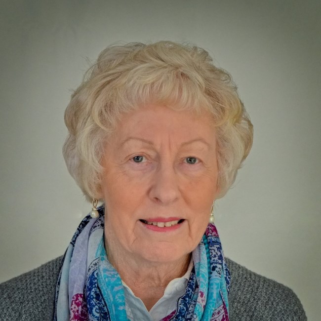 Obituary of Elaine T. Burrows