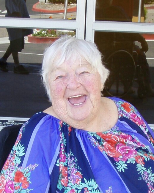 Obituario de Evelyn Mae Taylor