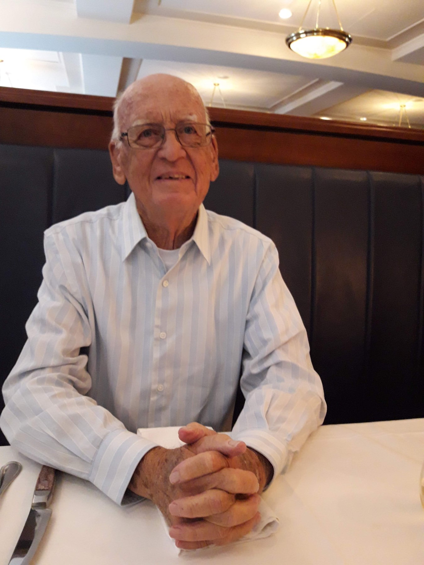 Obituary of William Earl Bequeaith