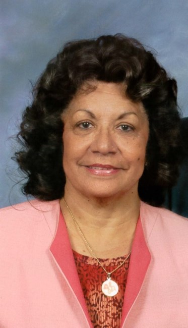 Obituary of Gloria Estrada