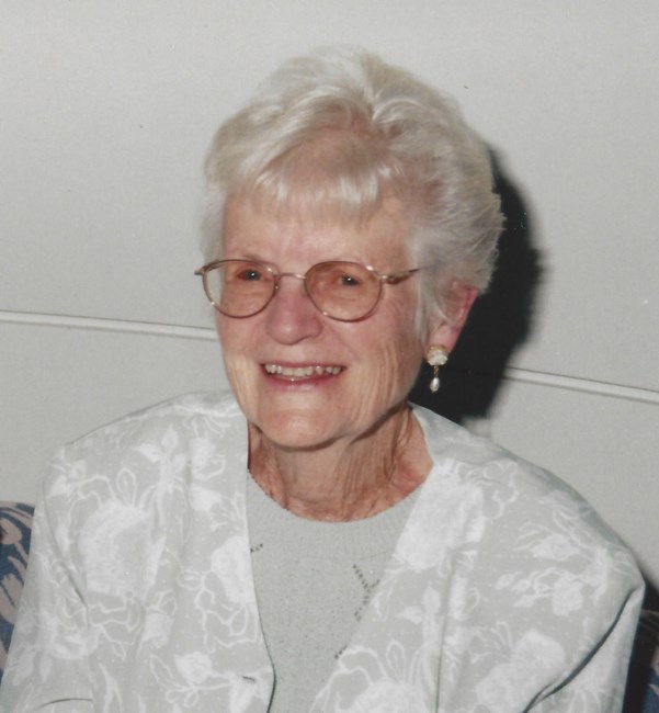 Obituario de June E. Fuller