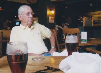 Obituary of Johnnie Wallace Hawkins