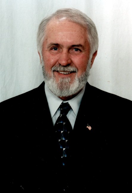 Obituary of Wallace L. Helus