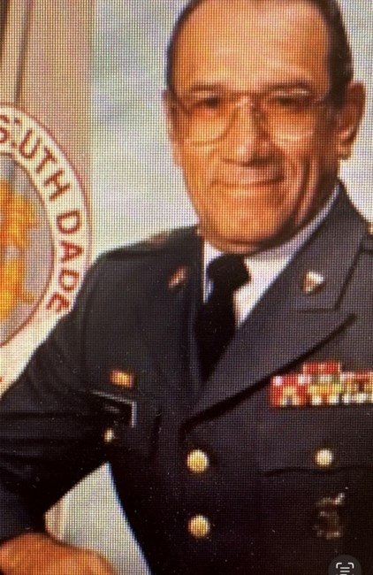 Obituary of Hector Luis Roman