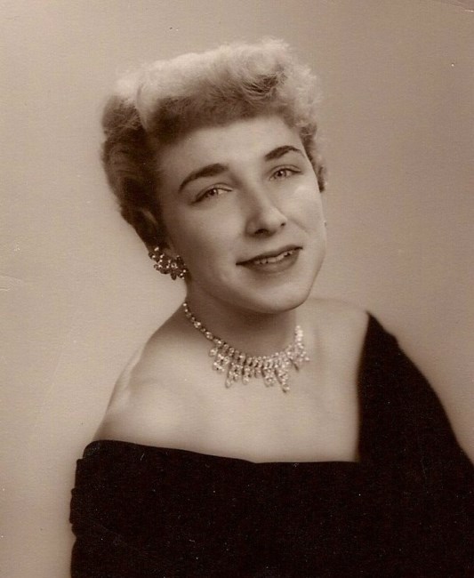 Obituario de Florence Halliday