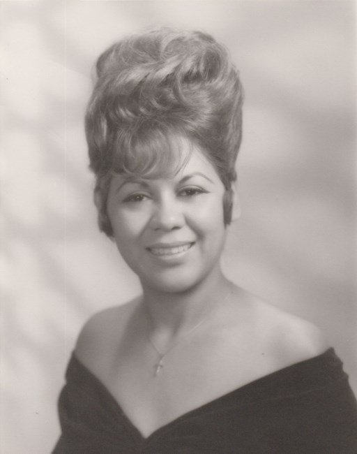 Obituario de Adela M Rodriguez