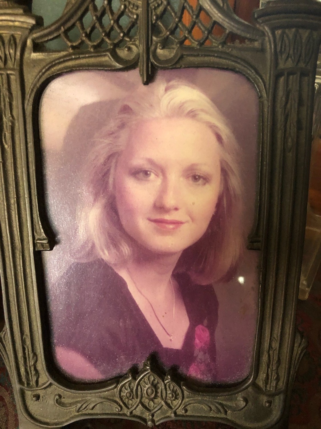 Obituary of Holly Ames