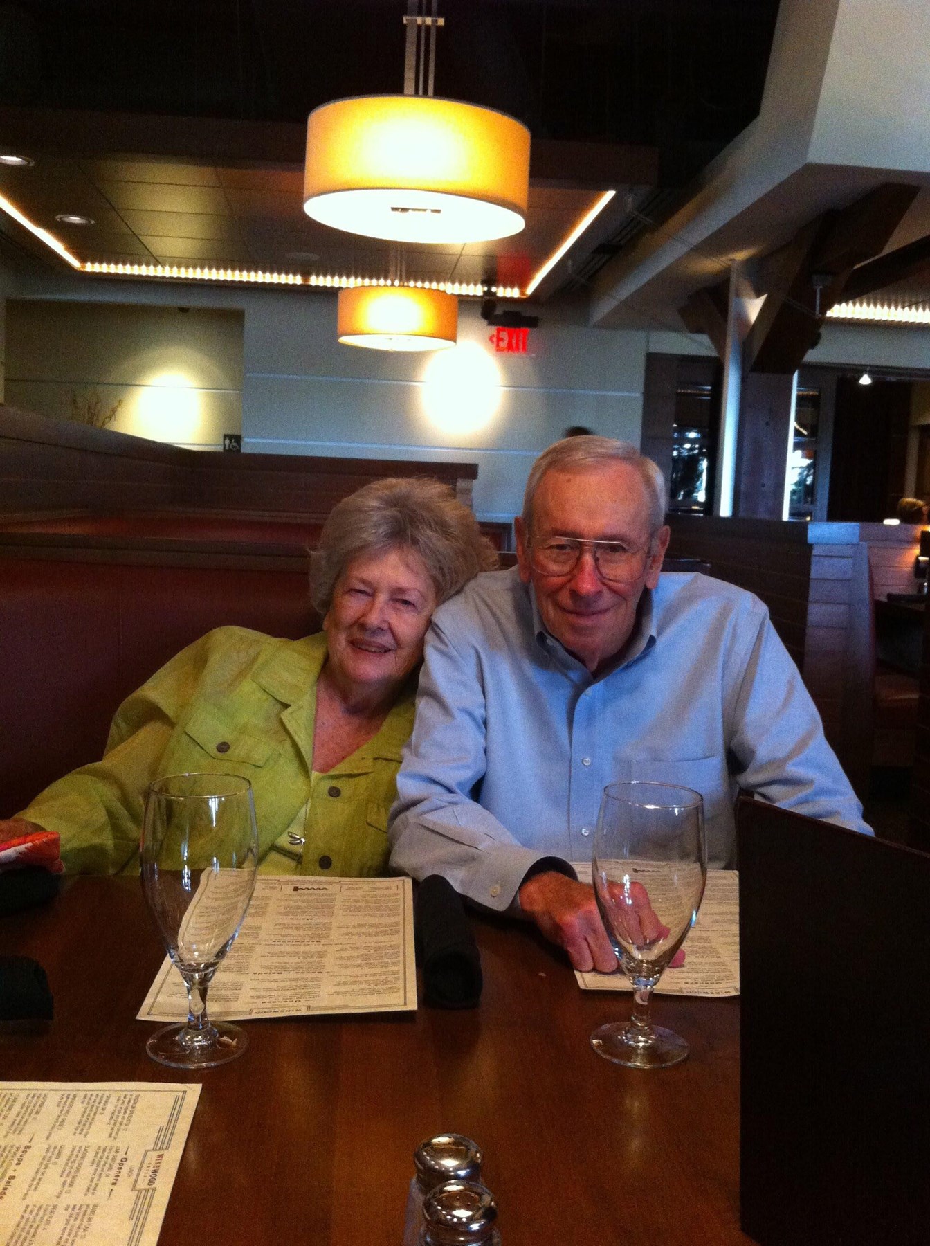 Avis de décès de Mr. Charles Gene Shaw