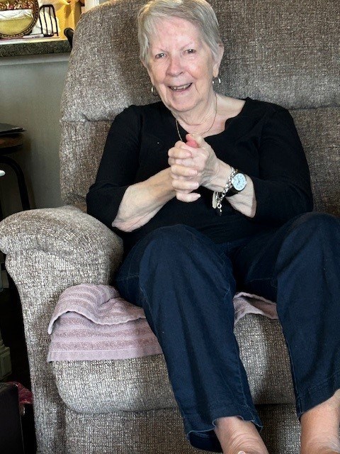 Obituary of Myrna Carol Saiz