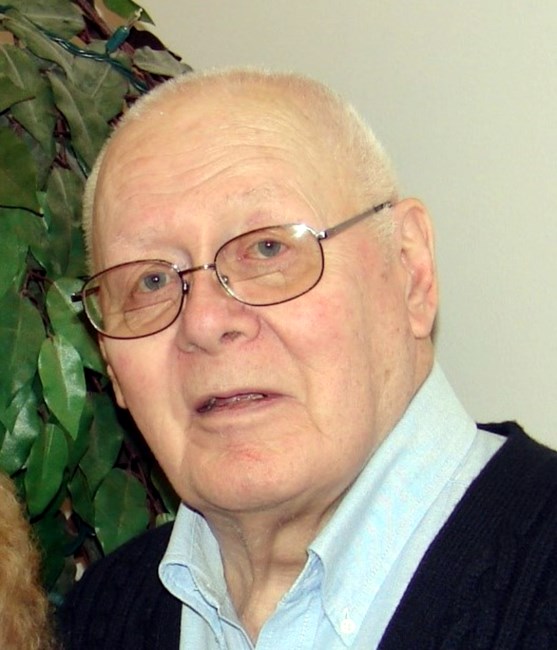 Obituario de Clark M. Howe