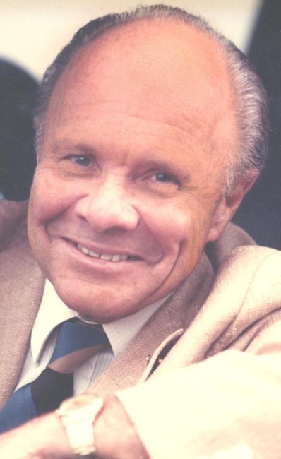 Obituary of Wallace Moore Lowenfield