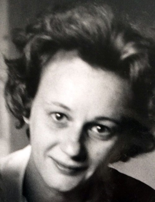 Obituary of Dorothy Wilhelmine Shields (nee Schmidt)