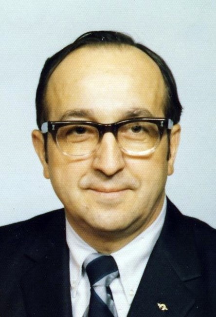 Obituary of Ladd J. Holub