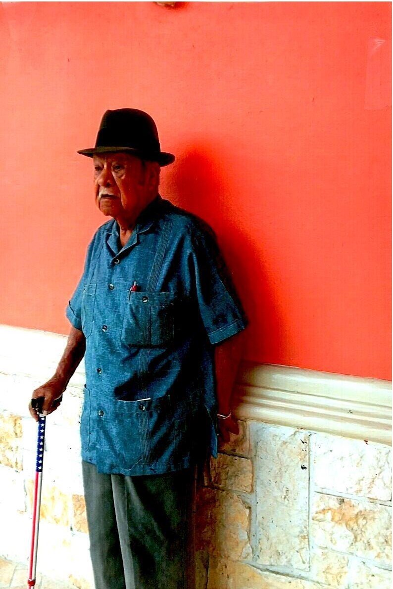 Obituary of Manuel V. Zapata