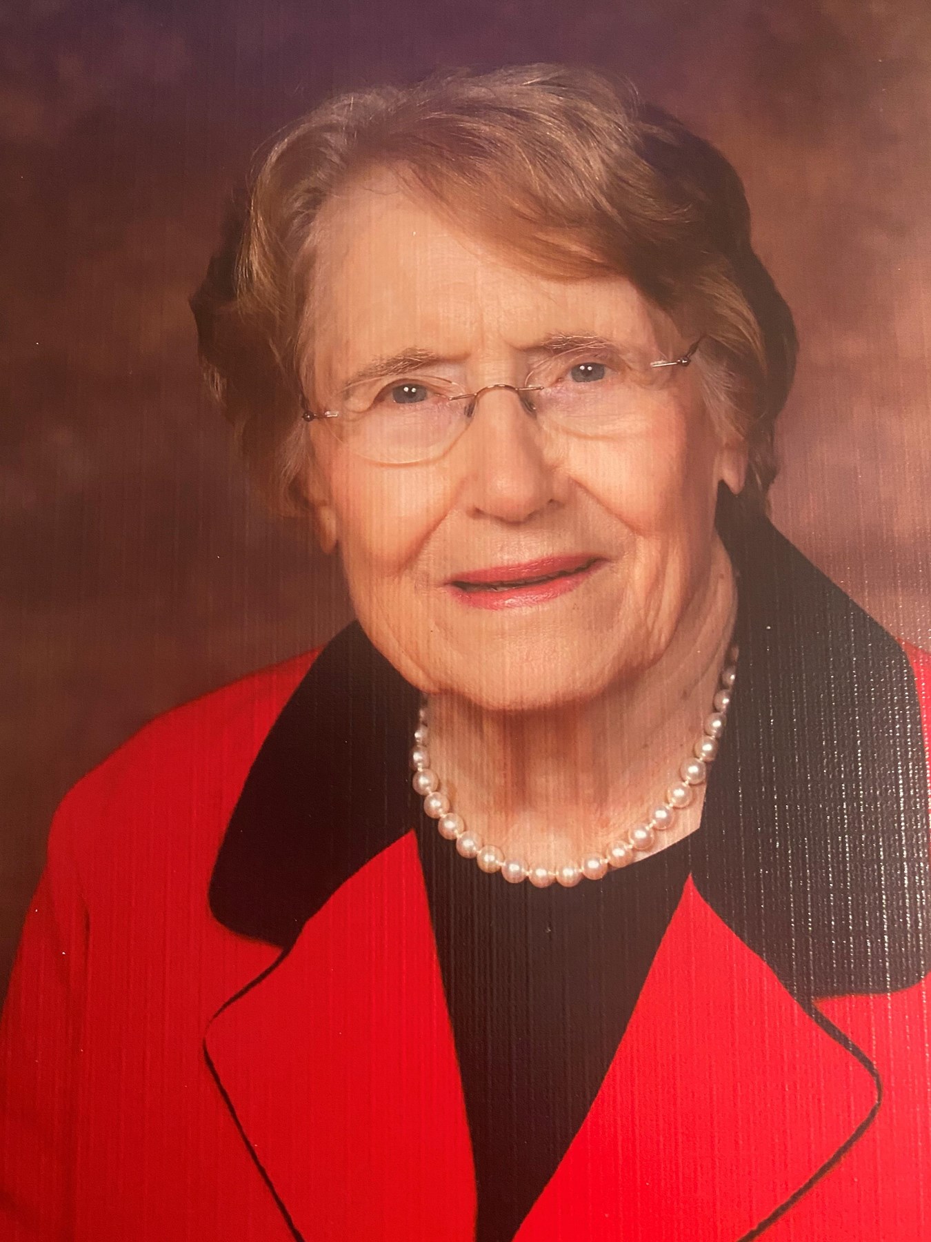 Obituary of Edna Petrie Dougherty