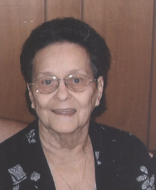 Obituary of Elda Vera Hebert Myers