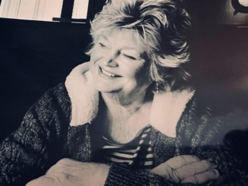 Obituary of Brenda Staples Maust