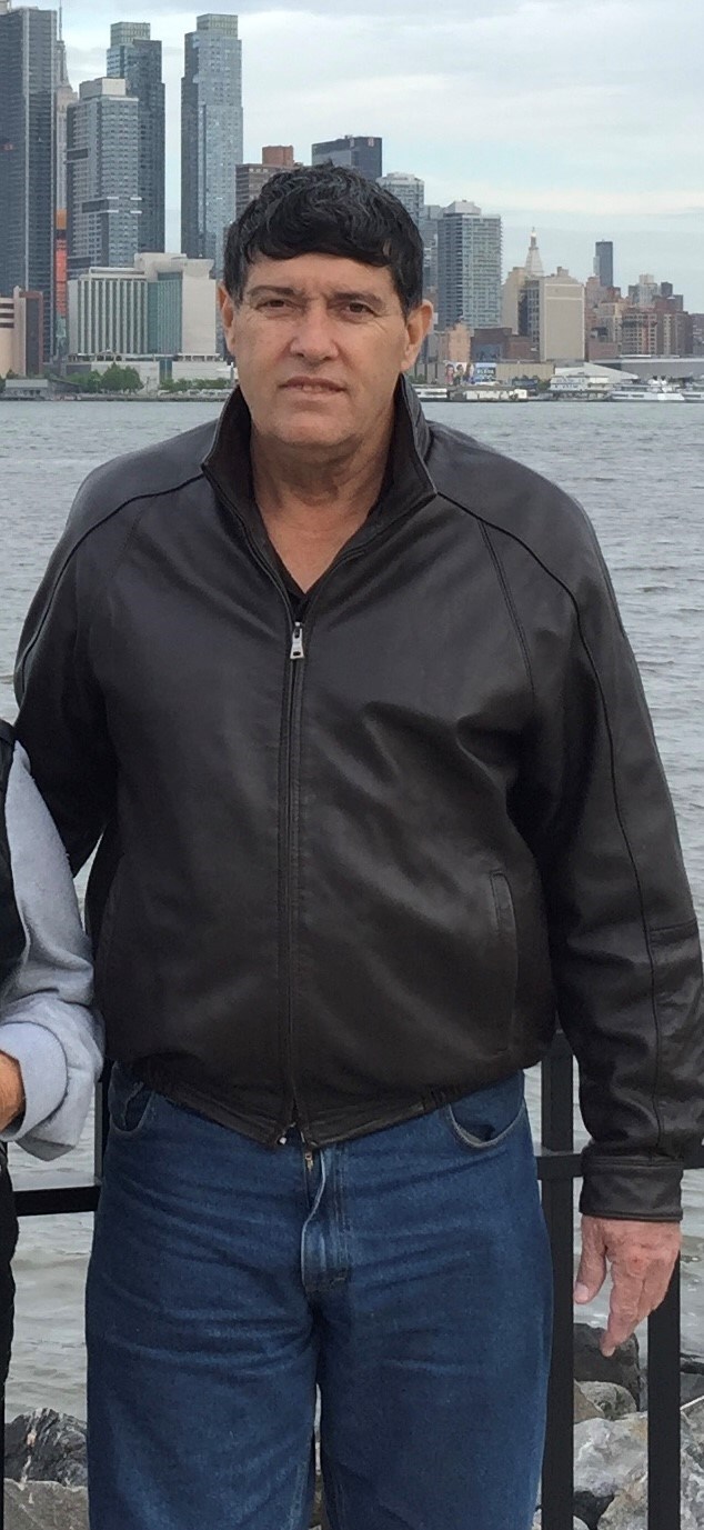 Obituario de Roberto Manuel Colon Santos