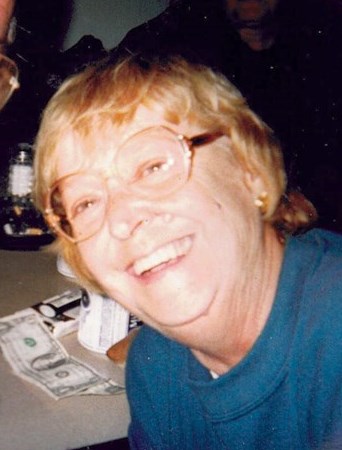 Obituary of Suzanne Hall