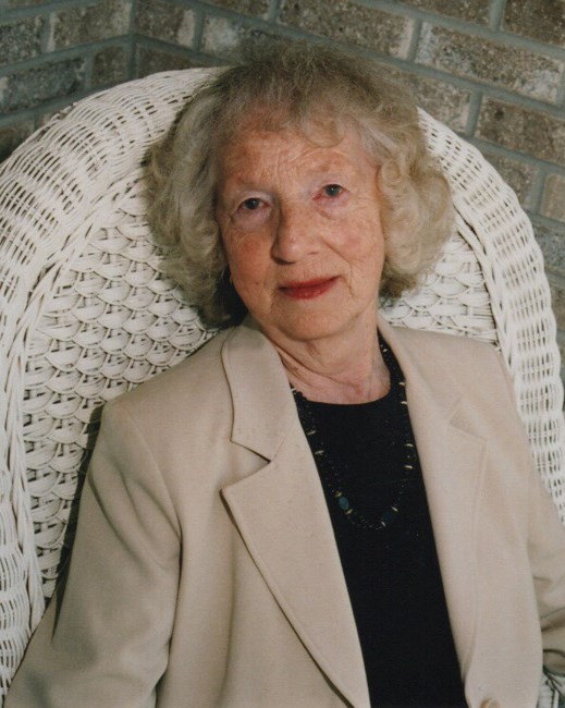 Obituary of Gertrude L Hill