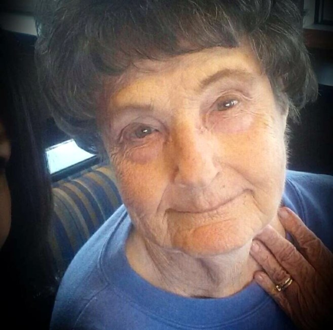 Obituary of Evelyn Hobbs