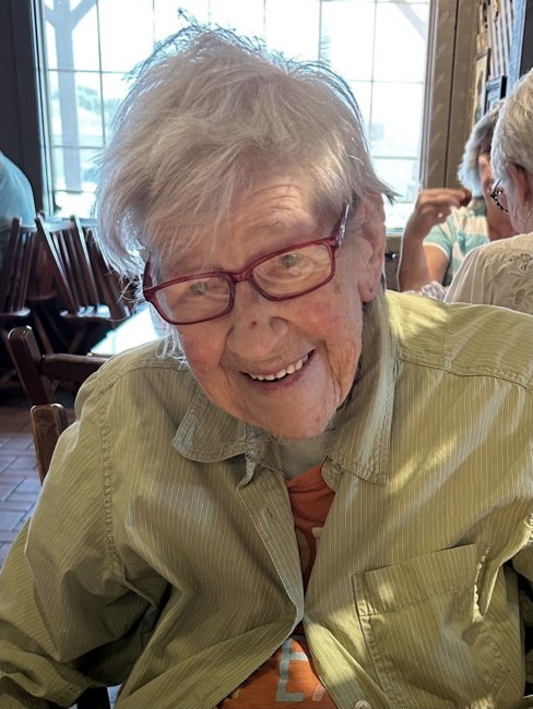 Obituary of Celia Bonds