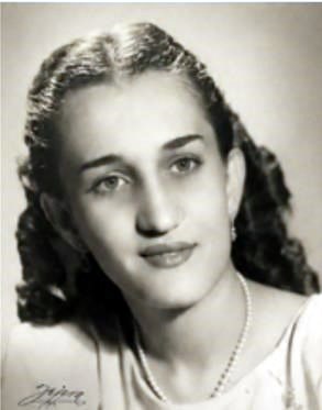 Obituary of Clara Ferro Lorenzo